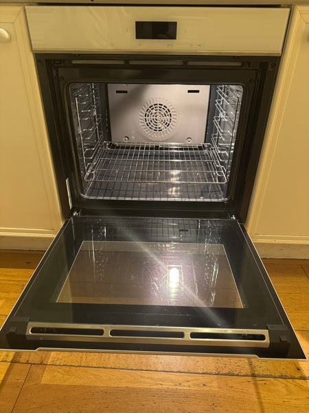 Ex Display Siemens Oven IQ700 Series - HB734G1W1 Electric oven cm. 60 - White